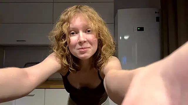 ElfriedaZwack webcam