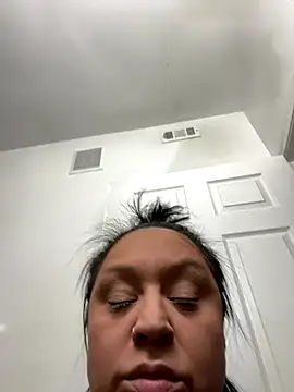 AlyssiaAmoreXO webcam