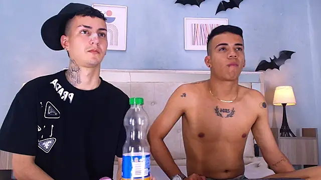 DamianAndMAximoo webcam