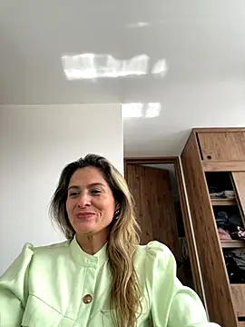 linda-mature43 webcam
