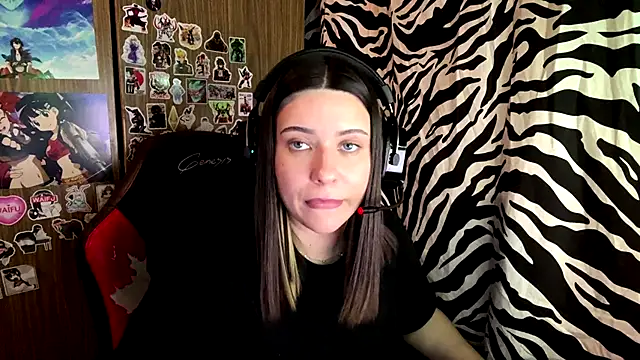 AngeliqueSulima webcam