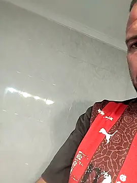 juandi21cm (Ask my age) - Corrida-cum-milk