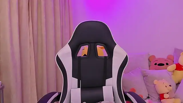 shanel_taylor webcam