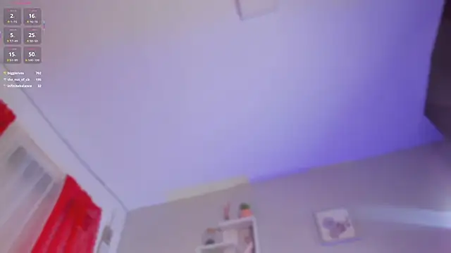 caro_sanchezz webcam