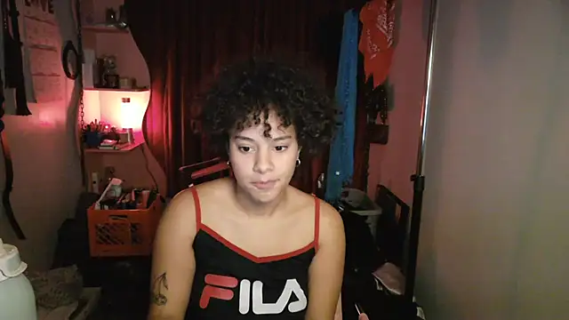 PrettyLittleProblem webcam