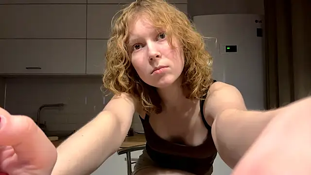 ElfriedaZwack webcam