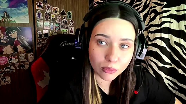 AngeliqueSulima webcam