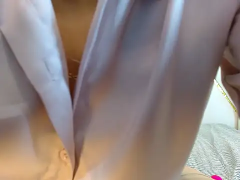 Ariadna_Wells webcam