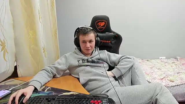 iliaskrislove webcam