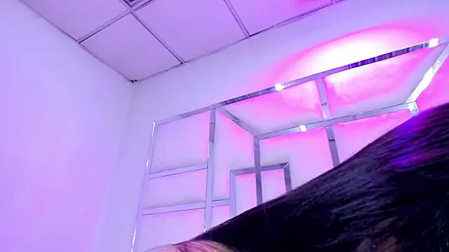 ZoeWan69 webcam