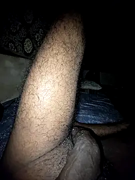 Yours_daddy6728 webcam