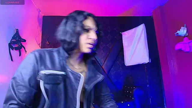 Sweettpleasure webcam