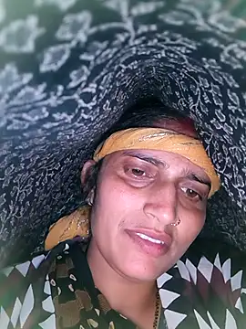 Webcam Model (Pooja_shre)  is live.Free join now!