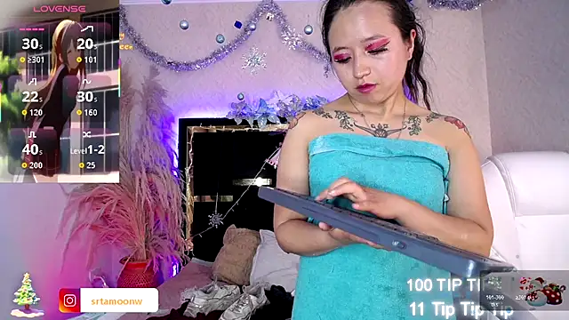 moon_water__ - Moon_Water__'s free webcam - UK Sex Cams