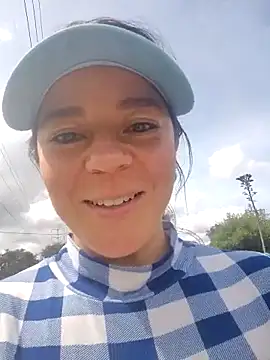 Webcam Model (disneey2888)  is live.Free join now!