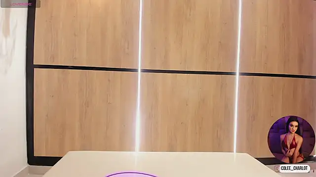 charlotte_colee webcam