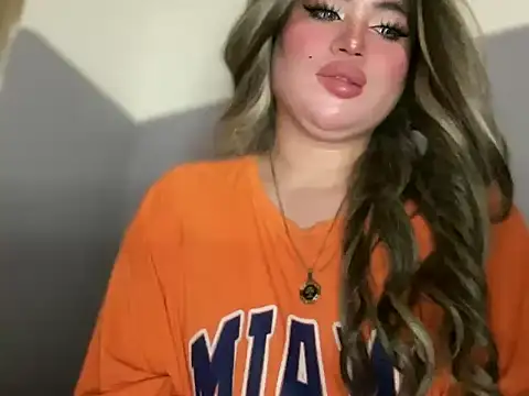 Naughtyrosecum webcam