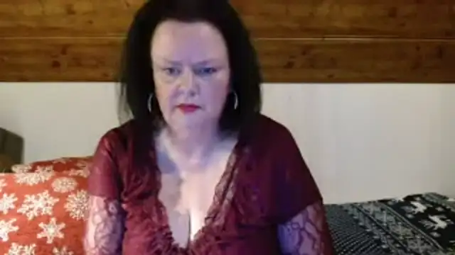 TiffanyMature webcam