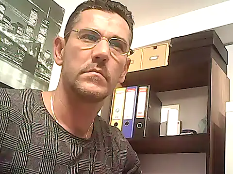 mastercharisma35 webcam