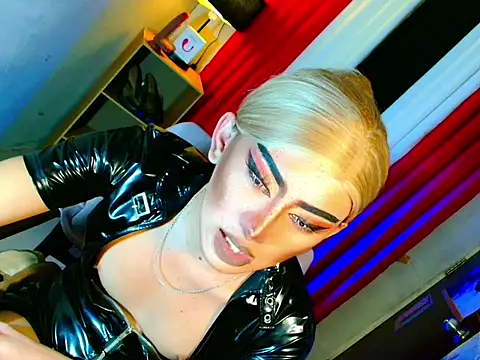 HOLLYWOOD_QUEEN_88 webcam