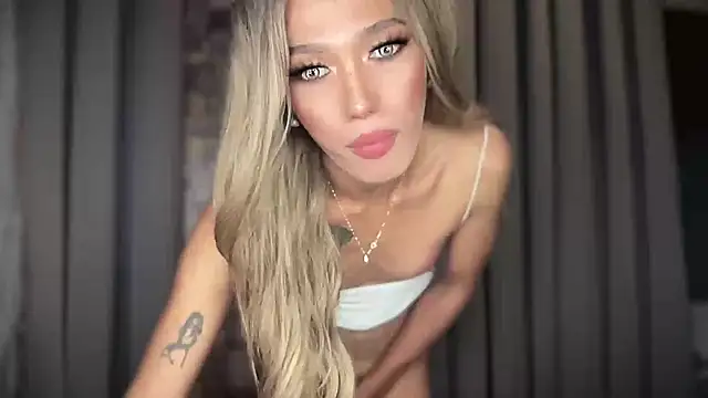 Hotsugarmollyxx webcam