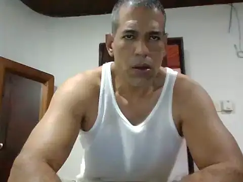 jackbigcock11 webcam