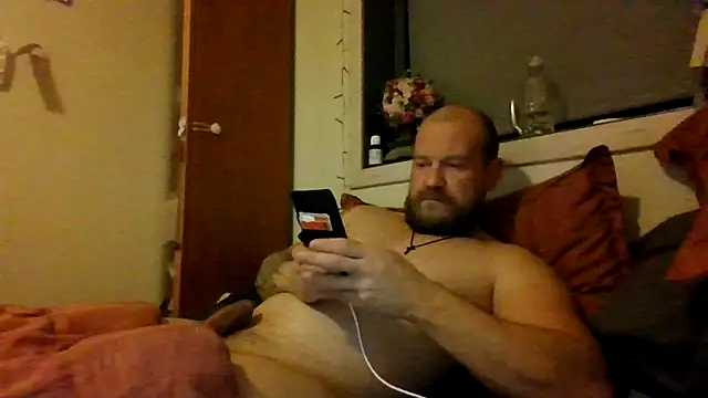 real_viking (Ask my age) - Make me cum