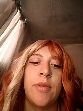 CORALINE_GREYM webcam