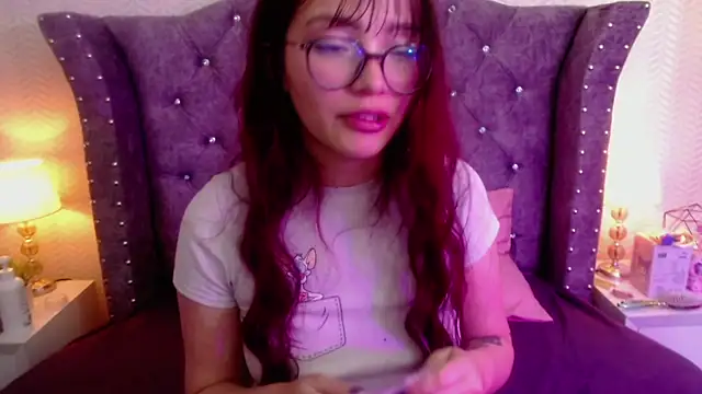 ravenlove_ - RavenLove_'s free webcam - UK Sex Cams