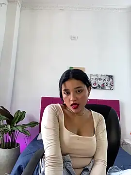 Webcam Model (ladulceale)  is live.Free join now!