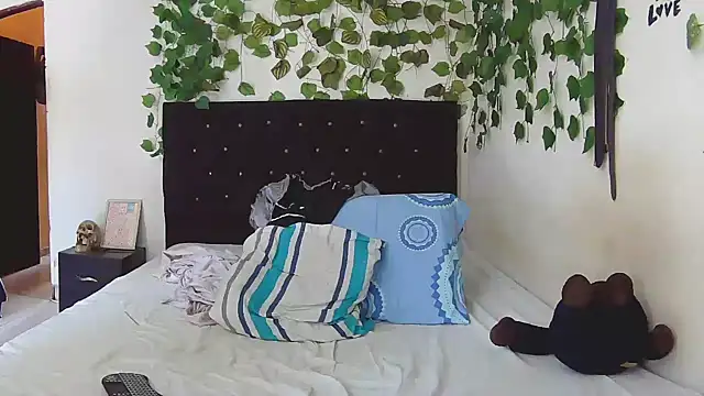 caribbeanlover1 webcam