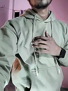 Ultimate_cHappiE webcam