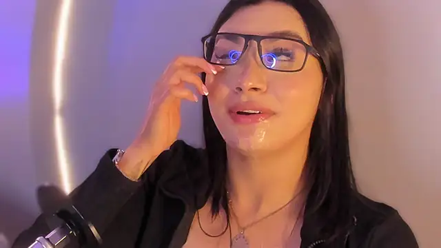 Juli_Casanova webcam