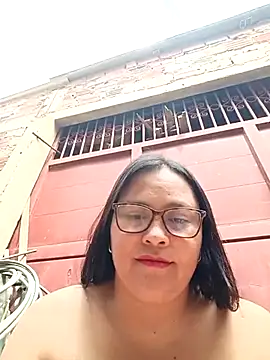 Dirty-Momm-Divorced-Hot