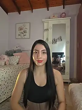 Alicia_vellami webcam