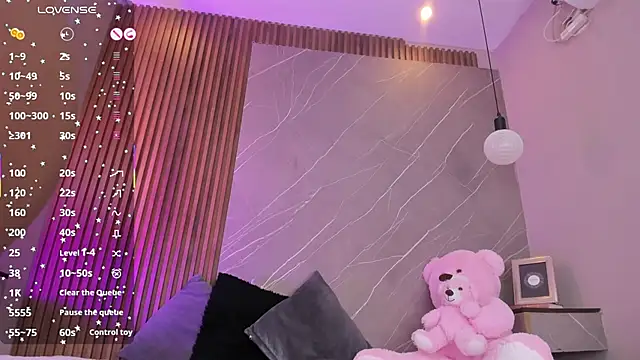 ariana_jhonson1 webcam