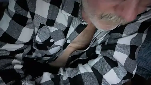 cumloverboyxx69 webcam