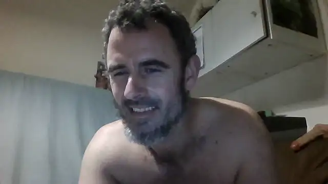 whatYwantMorrre webcam