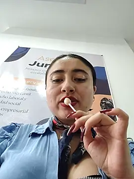 _Sarah-Office1 webcam