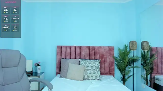 tati_saldarriaga webcam