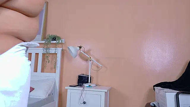 KendalMilleer webcam