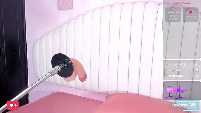 violet_vintage webcam