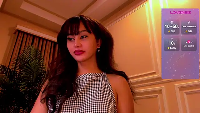 YOURCRISTINAS webcam