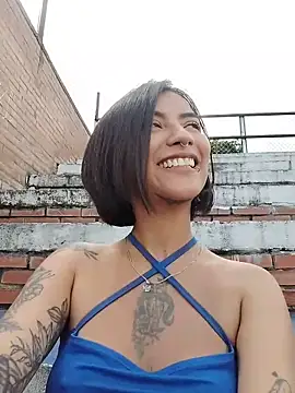 Webcam Model (Zoe_addiction)  is live.Free join now!