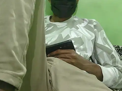 Indian_slimguyhot-16 webcam