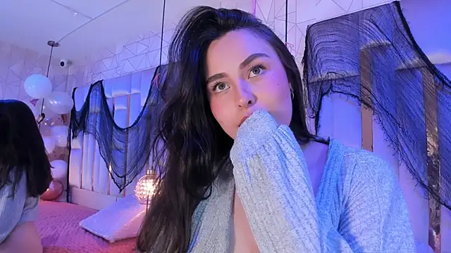 HannaCollins_ webcam