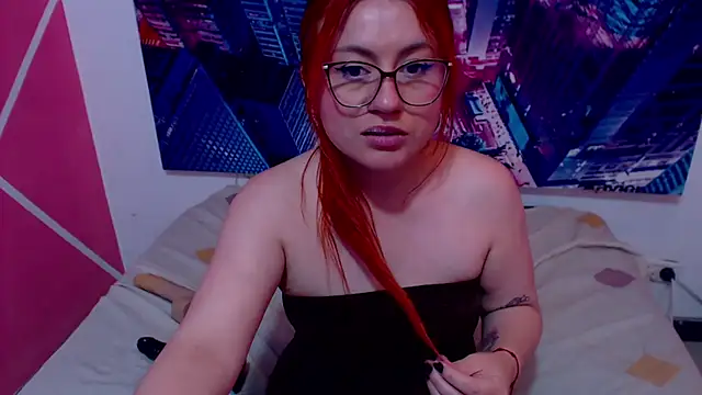 XxMiaSexxyHotxX webcam