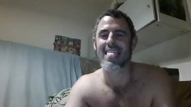 whatYwantMorrre webcam