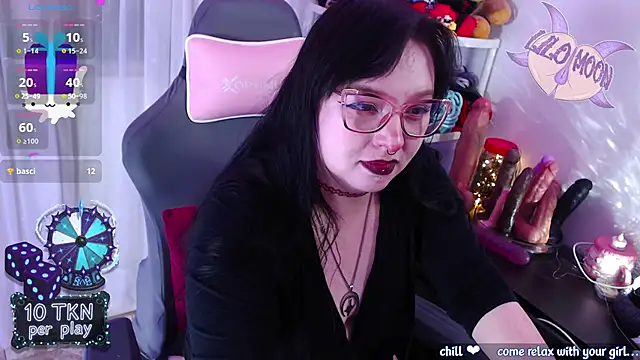 LiloMoon69 webcam