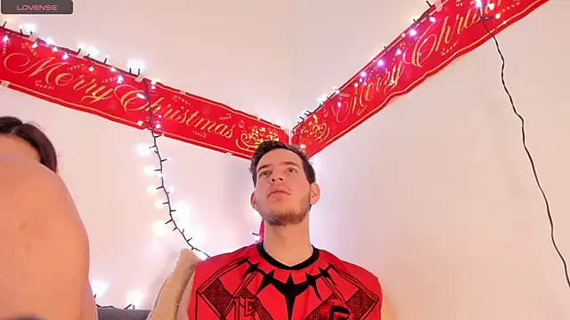 lara_and_danny webcam